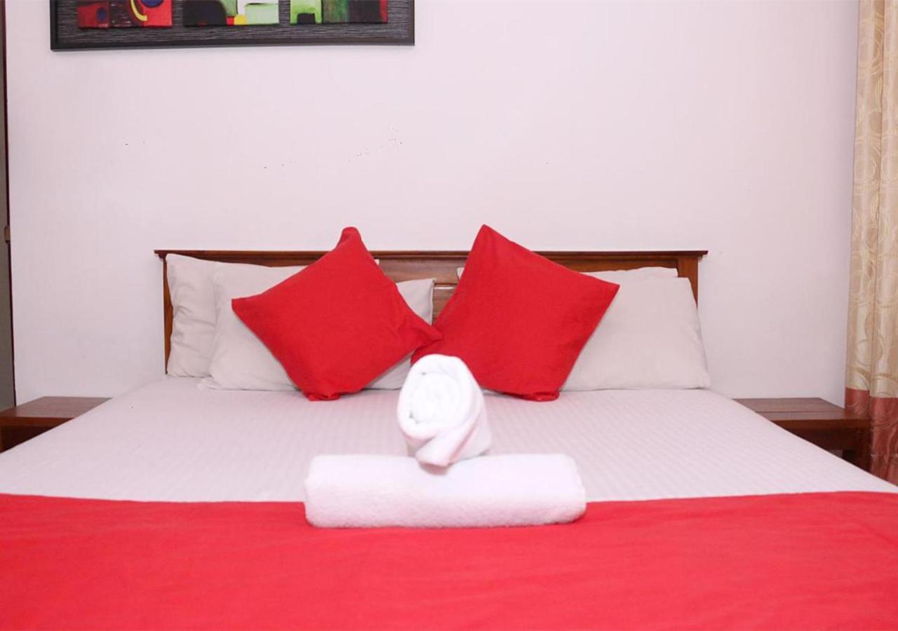 Cozy Inn Negombo Exterior photo
